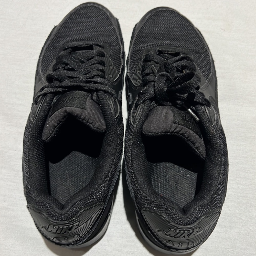 All Black Sneaker Athletic Shoes Men’s Size 9 - Picture 6 of 15